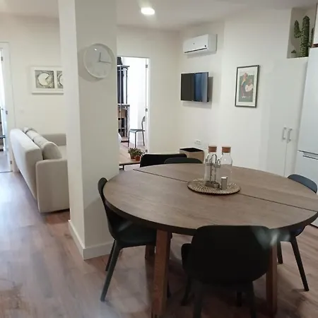 Gmc Turistics - Paseo Maritimo Appartamento